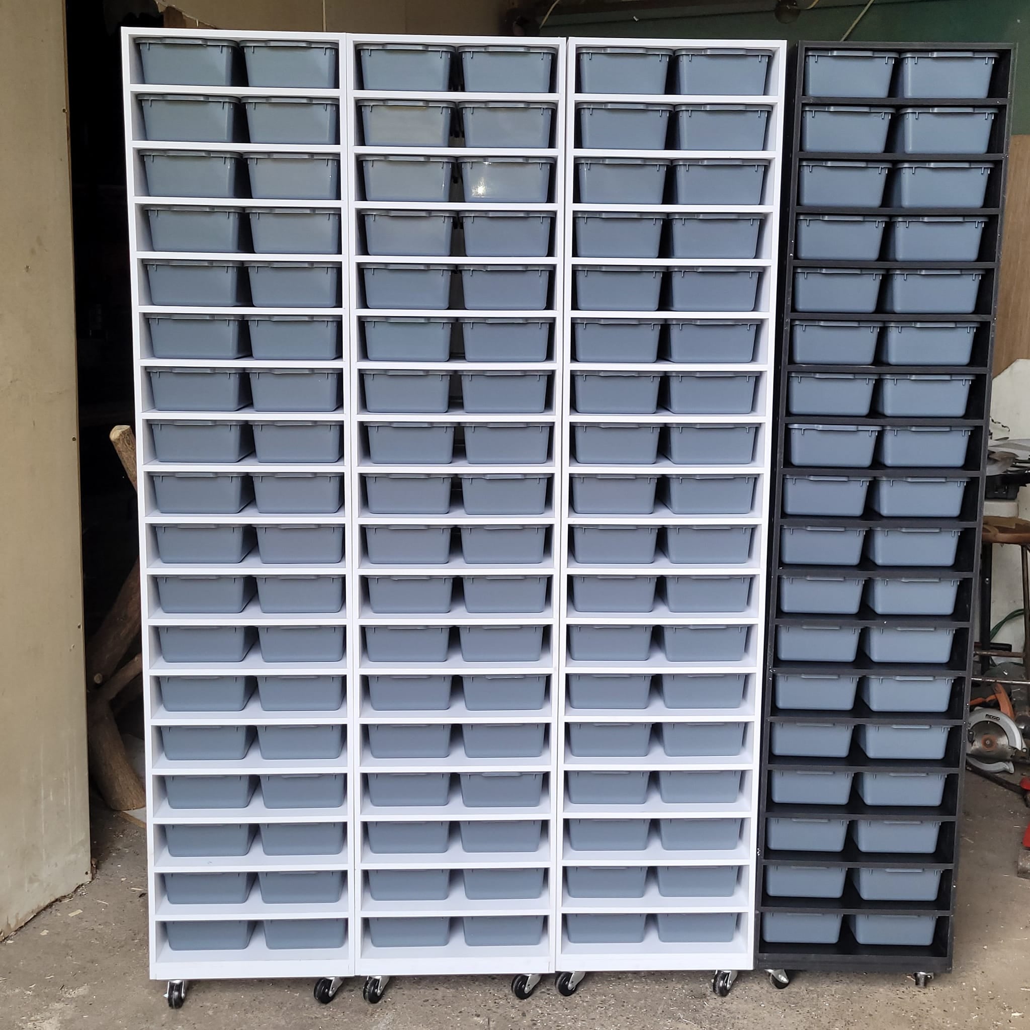 V70 Rack Full Side – Canadian Reptile Innovations